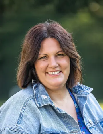 Porträtfoto von der Verwaltungskraft Nadja Koch