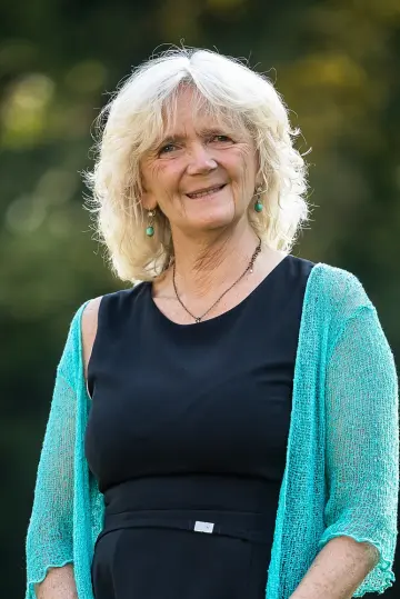 Porträtfoto: Die Schulleitung Frau Kerstin Grün-Klingebiel